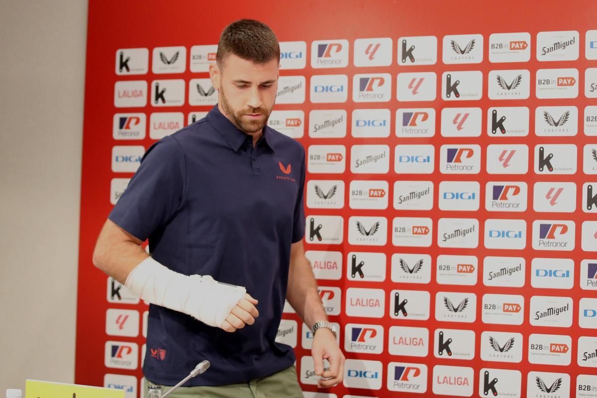 Rueda de prensa del portero del Athletic Club Unai Simón