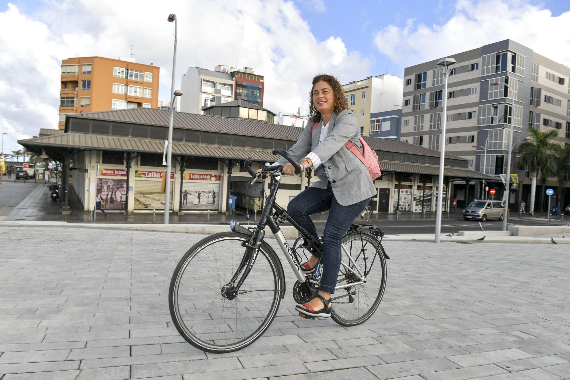 Un día con Gemma Martínez Soliño, candidata de Unidas Sí Podemos al Ayuntamiento de Las Palmas de Gran Canaria