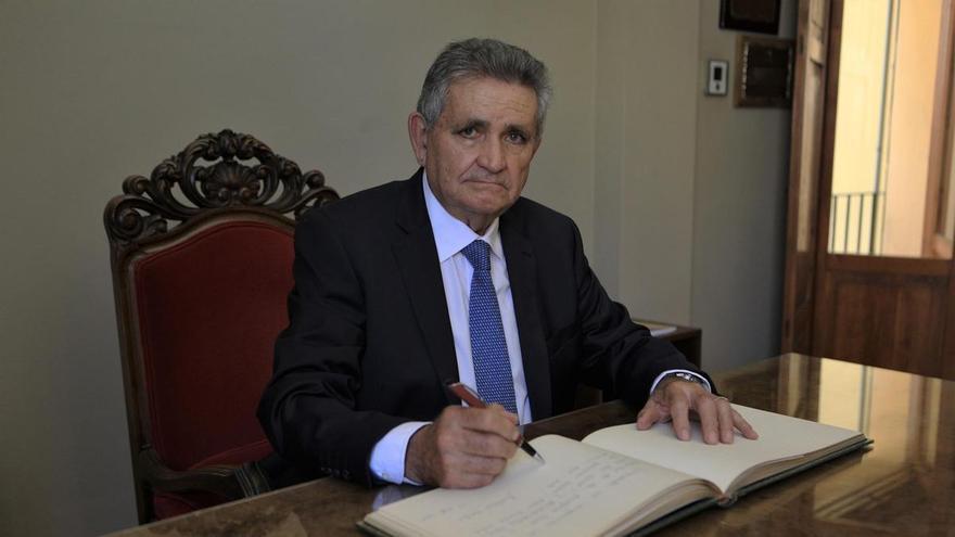 El alzireño Antonio Costa seguirá cuatro años más al frente de la Acequia Real del Júcar