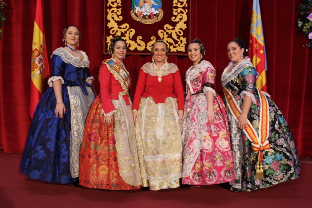 La Alfombra Roja de la Exaltación de Consuelo Llobell