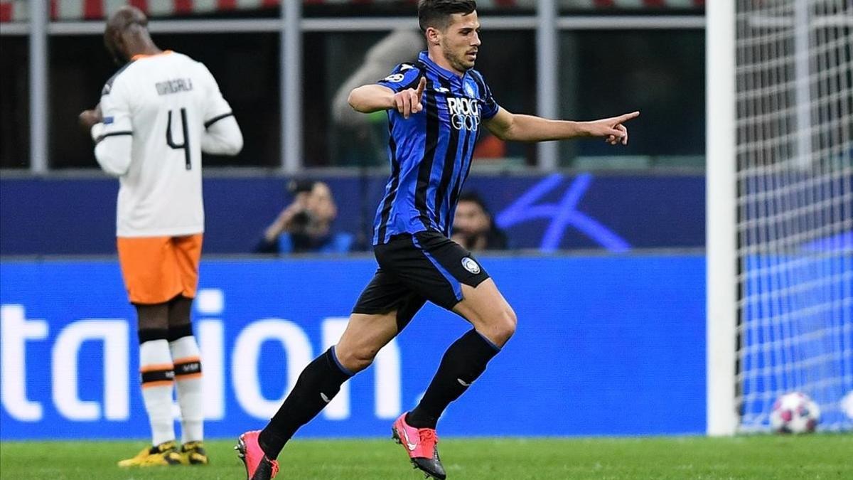 Freuler celebra uno de los goles del Atalanta frente al Valencia esta semana