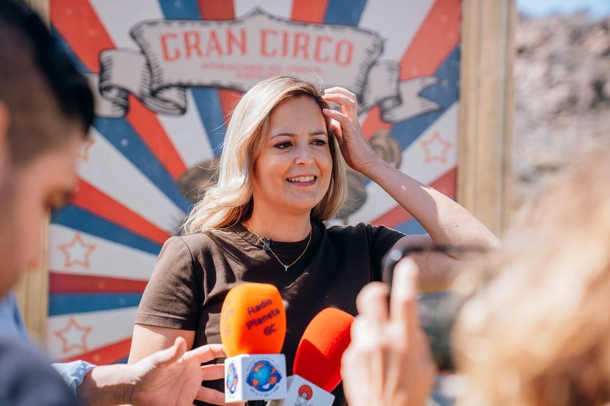 Yilenia Vega en ua presentación del Carnaval 2026.