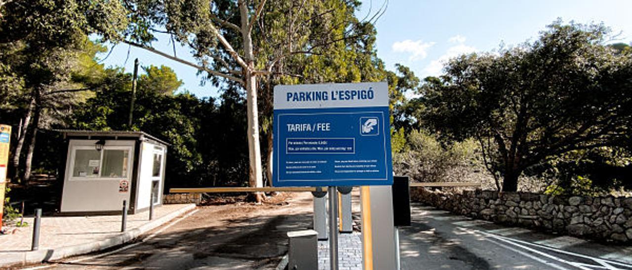Una imagen de la entrada del aparcamiento grande de Formentor.