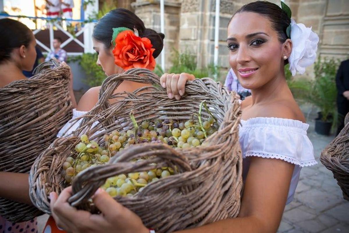 Mujer uvas, Jerez