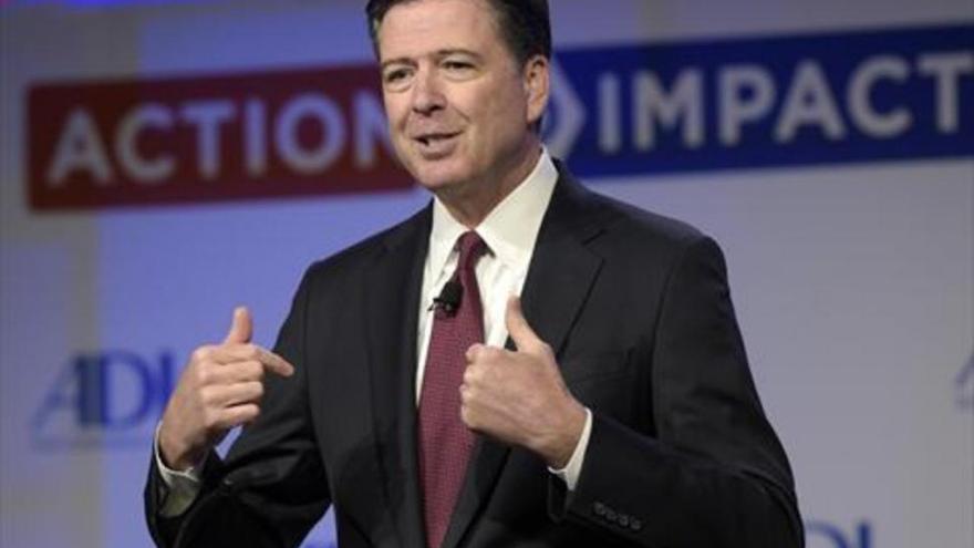 Comey asegura que el Gobierno de Trump decidió difamarlo y mintió