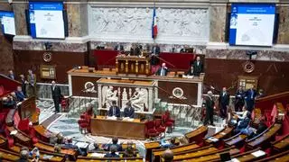 "Hasta seis copas al día" y sobredosis por éxtasis líquido, los excesos de la Asamblea Nacional francesa