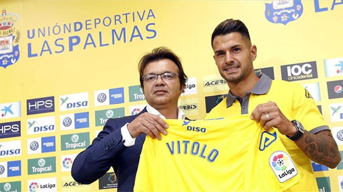 El día que Vitolo se presentó como nuevo jugador de la UD Las Palmas