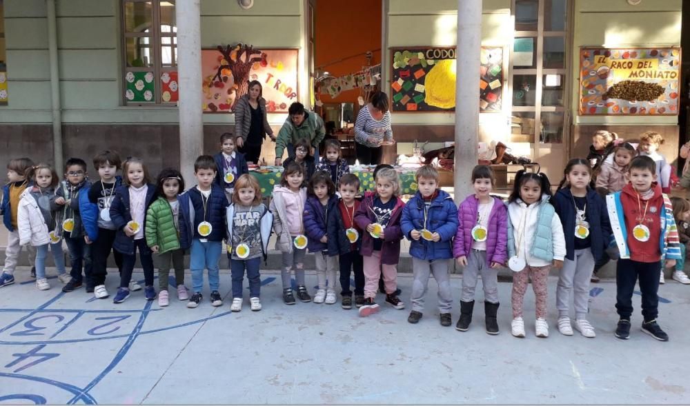 La tardor, sempre festa al CEIP Cervantes de València