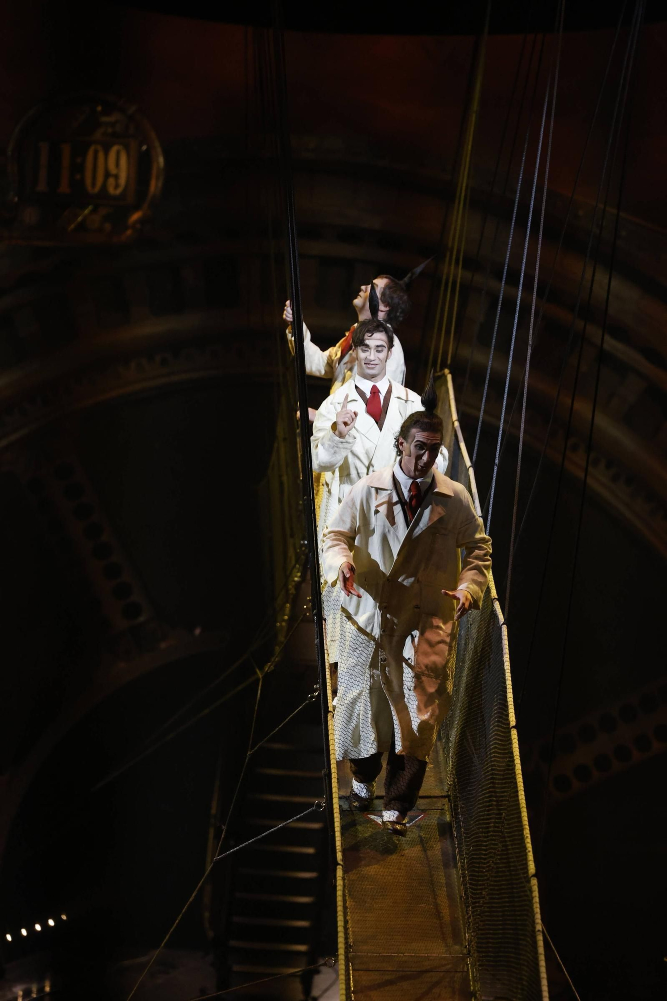 EN IMÁGENES: Acrobacias de todos los colores en el Circo del Sol, se estreno en Gijón