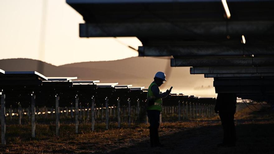 Cox ajusta su cotización con la exclusión de su filial mexicana de BME Growth