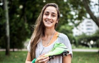 Maca Sánchez, la mujer que lucha por un fútbol feminista