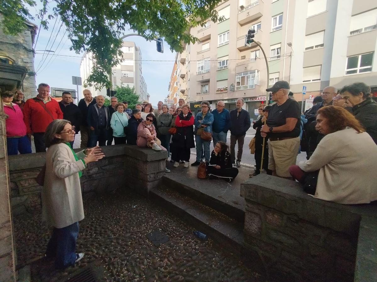 Grado estrena la "Ruta del Agua" con una afluencia masiva a la visita guiada, en imágenes