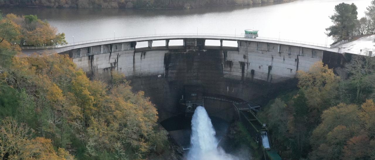 Vista aérea del embalse de Eiras.