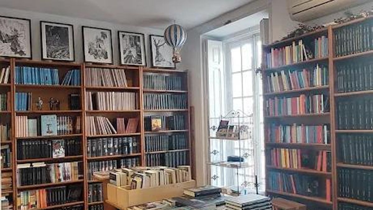 Interior de la librería Opar, en Madrid.