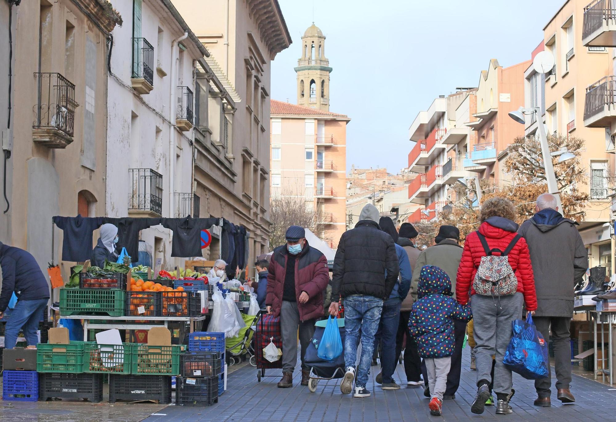 Primer dia de mercat a Calaf