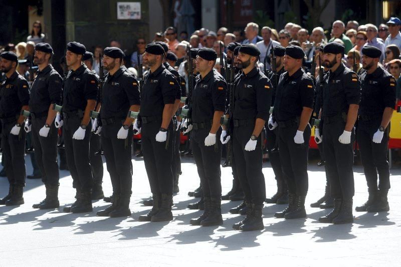 La Guardia Civil rinde homenaje a la Virgen del Pilar, su patrona.