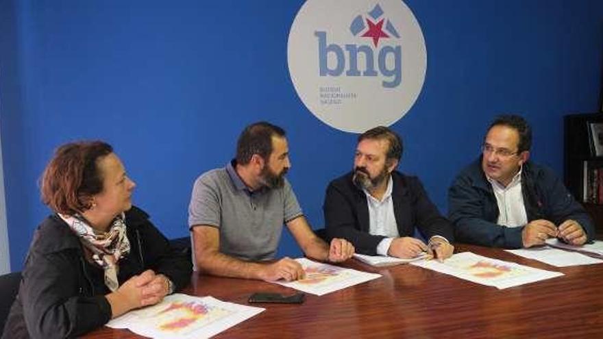 Imagen de la reunión con los portavoces del BNG.