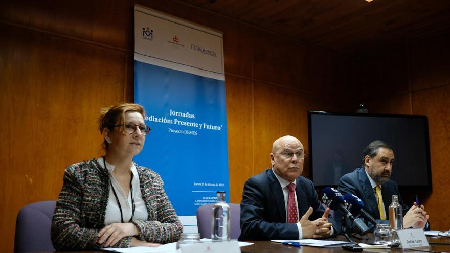 Rosalía Fernández, Rafael Yanes y Felipe Afonso