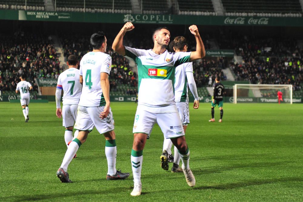 Las mejores fotografías del partido entre el Elche y el Racing de Santander