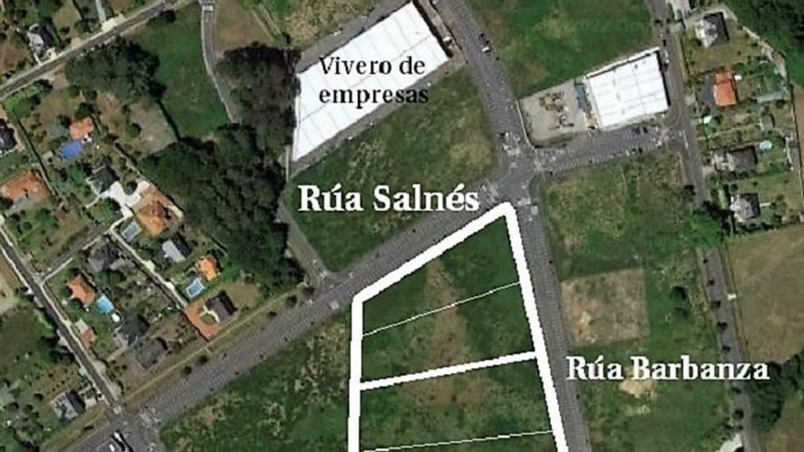 Un fondo promueve la división en cuatro parcelas de un solar en el polígono de Iñás