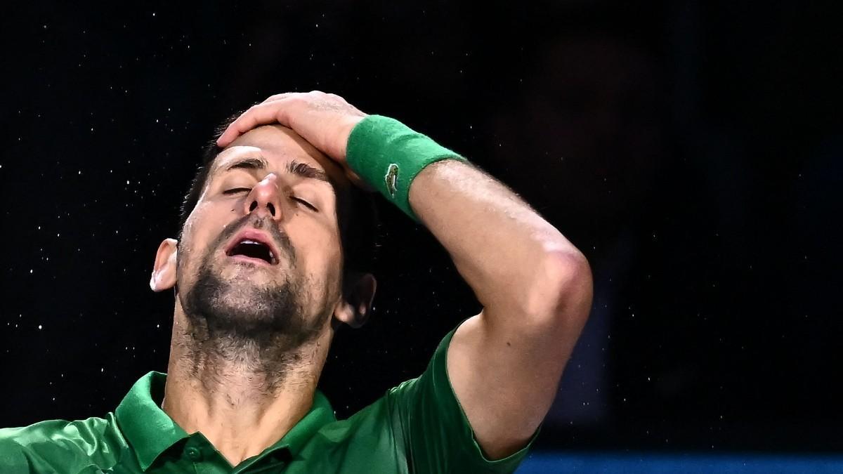 Djokovic, sudoroso en el encuentro contra Fritz