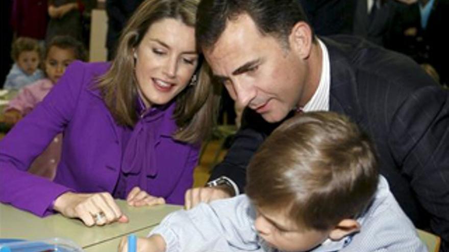 Letizia regresa al colegio donde estudió