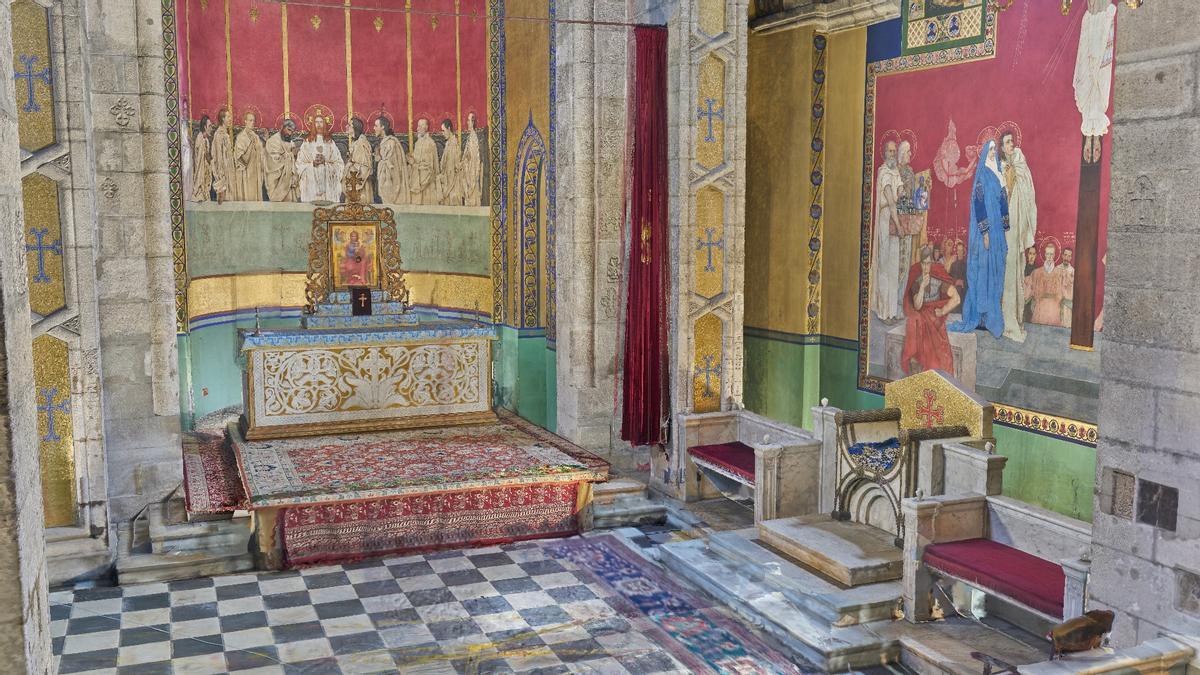 Altar y sitial en un templo ortodoxo en Leópolis escaneado por los voluntarios de Skeiron