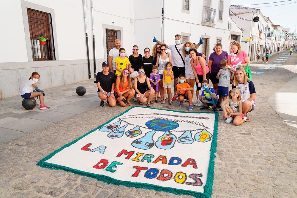 Alfombras para San Roque en Dos Torres