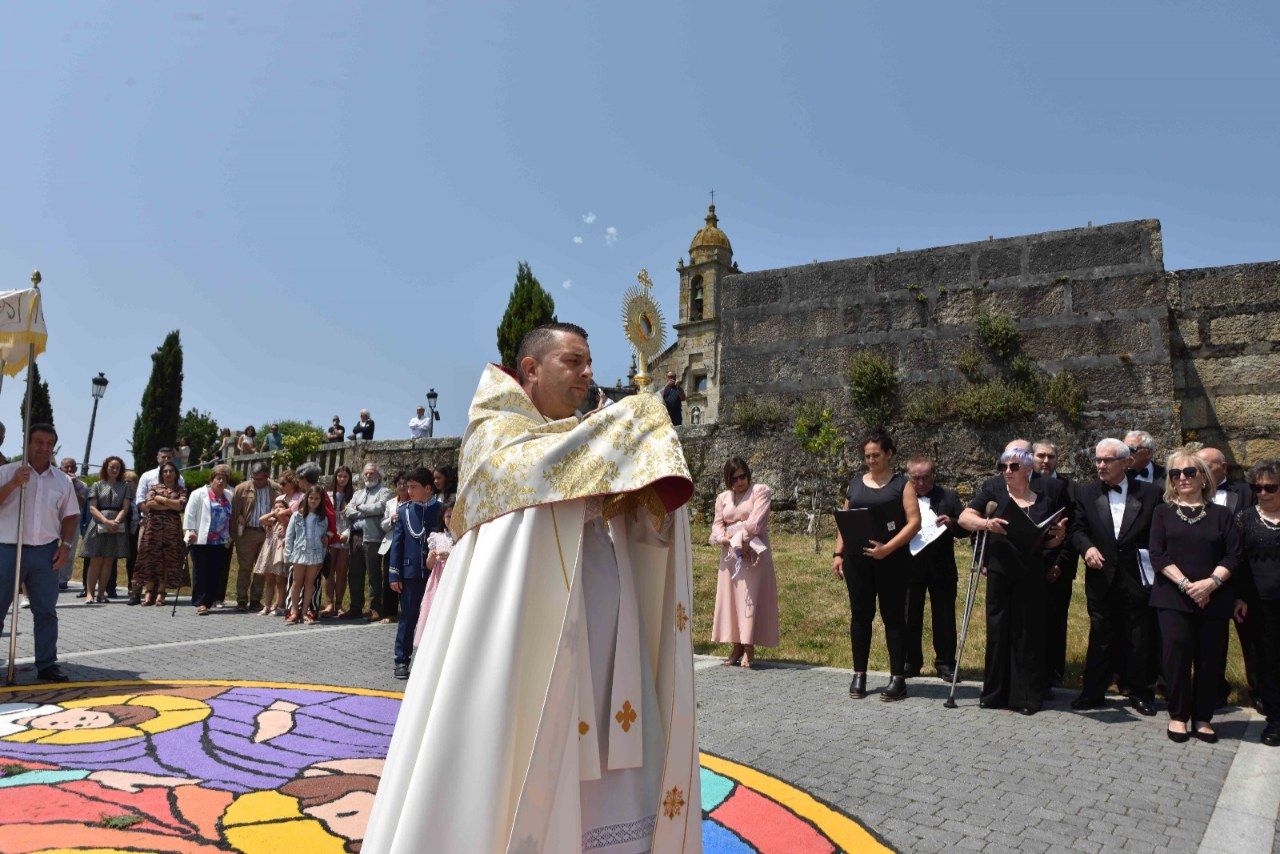 Así se vive este finde la fiesta de Sacramento en San Vicente de O Grove.