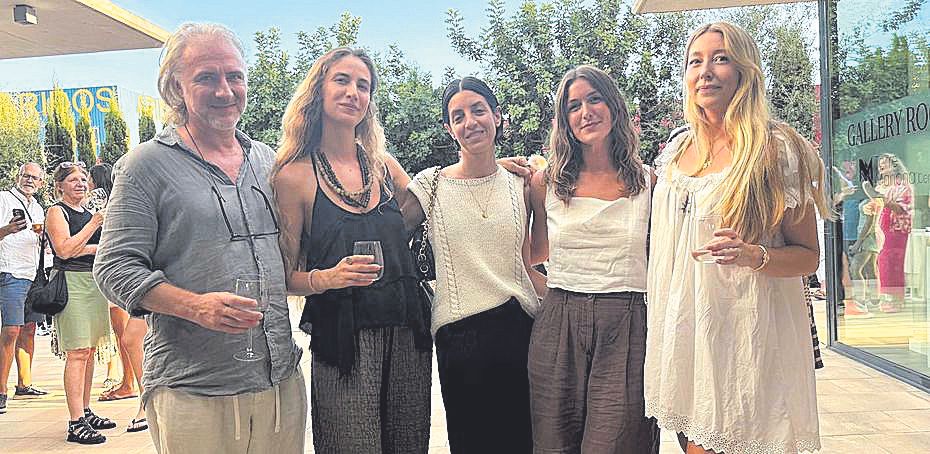 Nedkov, Anna Alexandra, Nieves Gurí, Justine Ronineau y Anne Lauer.