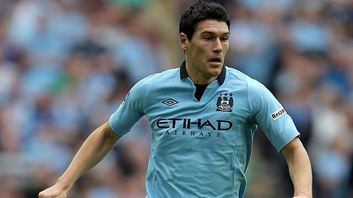 Gareth Barry (13,9 millones de euros) Gareth Barry (13,9 millones de euros)