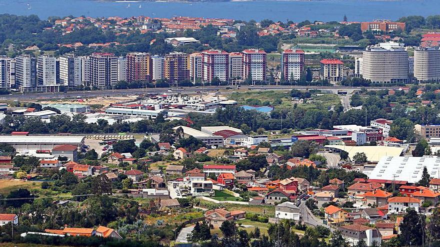 Vista panorámica del barrio vigués de Navia.   | // MARTA G. BREA