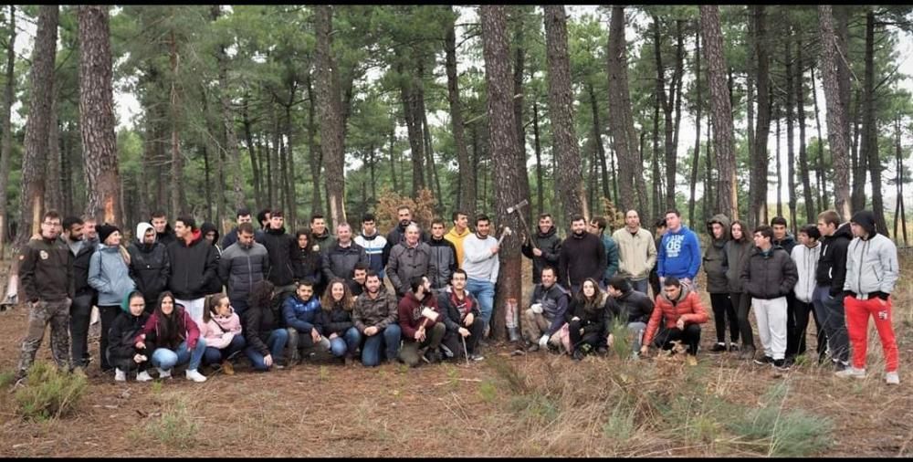 Escuela de naturaleza en el corazón del monte