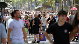 Catalunya continua sent dels Antonio, María i García, segons l’últim informe de l’Idescat