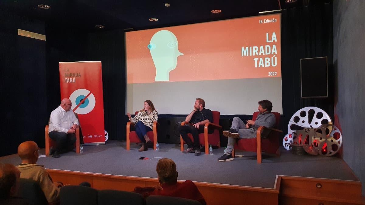 El coloquio sobre Bigas Luna se celebró en la Filmoteca de Zaragoza.