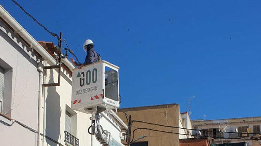 Un moment de l&#039;operatiu contra el frau elèctric al Culubret