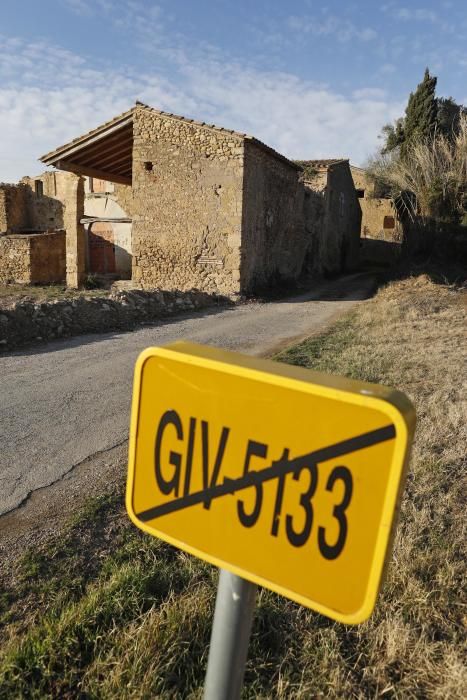 Sant Marçal de Quarantella, un poble en venda per 2 milions