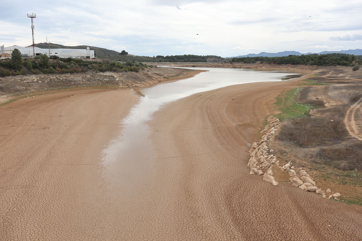 El pantano de María Cristina, prácticamente sin agua