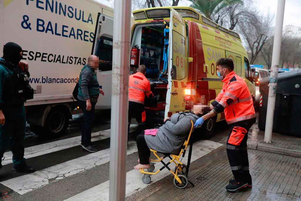 Hospitalizan a una mujer durante uno de los registros en la operación antidroga de Mallorca