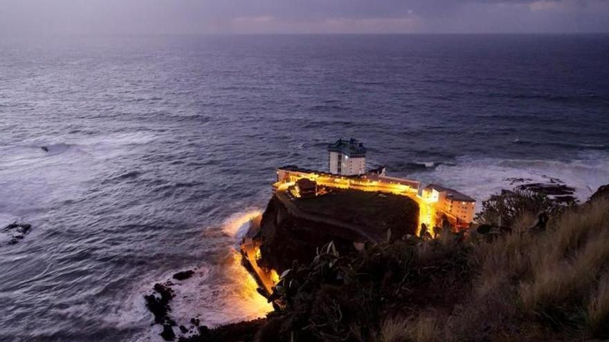 Search for Woman After Tenerife Sea Fall