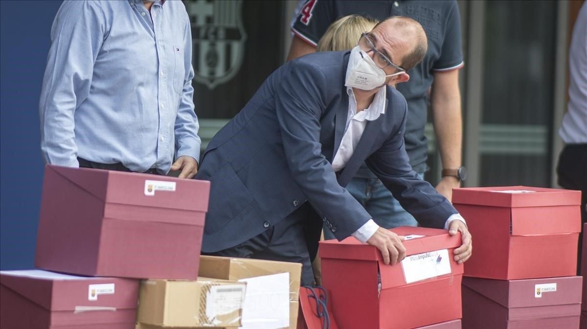 zentauroepp54975066 barcelona 17 09 2020 deportes el socio azulgrana jordi 200918212430 zentauroepp54975066 barcelona 17 09 2020 deportes el socio azulgrana jordi 200918212430