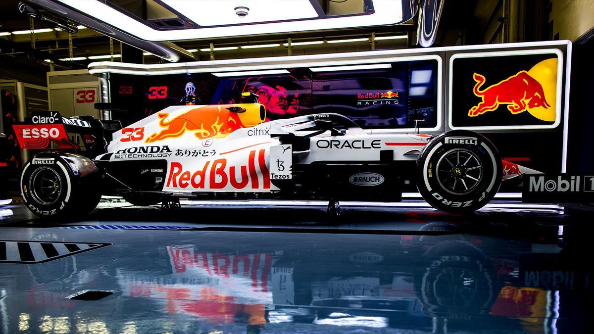 El Red Bull pintado de blanco para el GP de Turquía