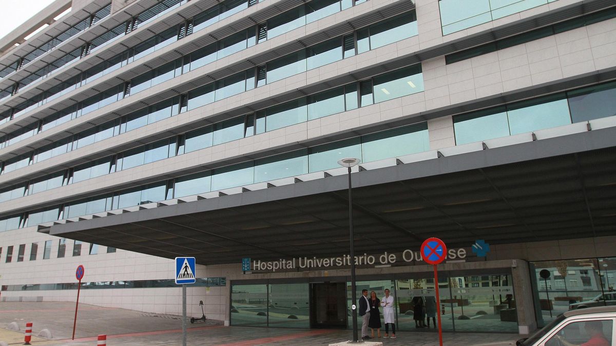 El edificio de hospitalización más reciente del CHUO.