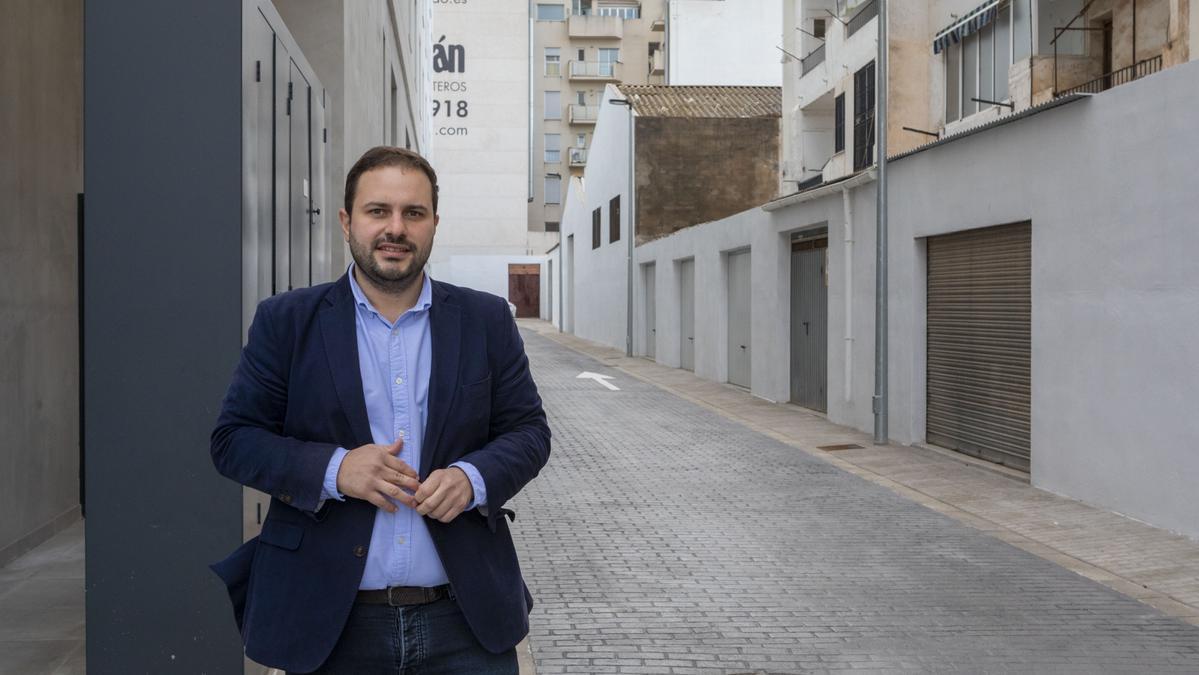 El concejal de Urbanismo del Ayuntamiento de Castelló, José Luis López, en la recepción de las obras.