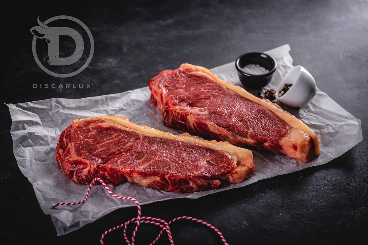 El pack incluye un carnes y productos cárnicos de la máxima calidad.