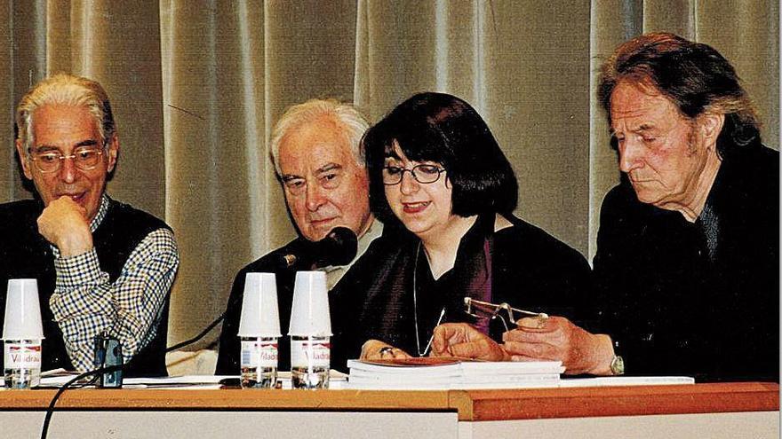 Isidre Vallès, Arnau Puig, Mariona Seguranyes i Josep Vallès, el febrer del 2000