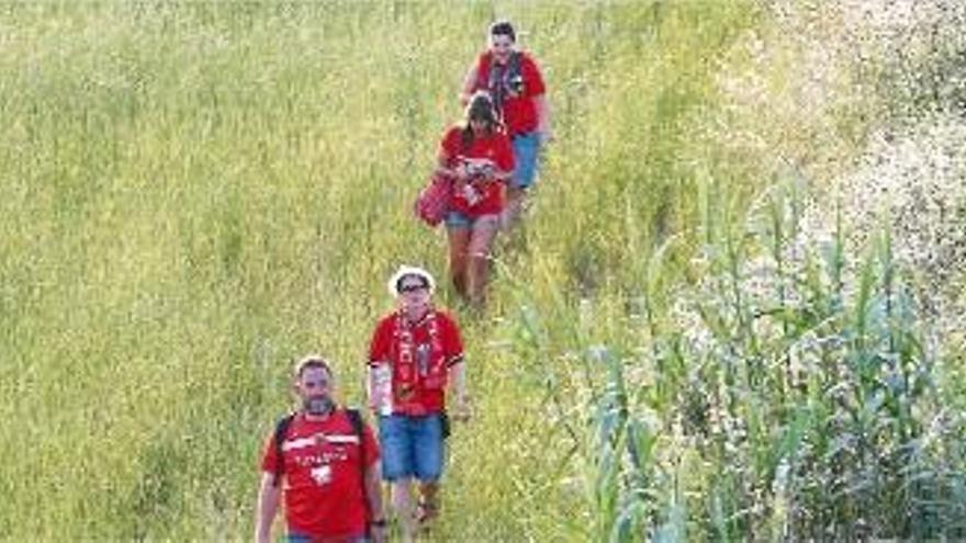 Diversos seguidors intenten colar-se al Municipal