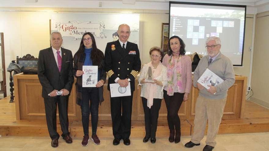 Marín premia la labor del Liceo Casino en la celebración del Día de la Liberación