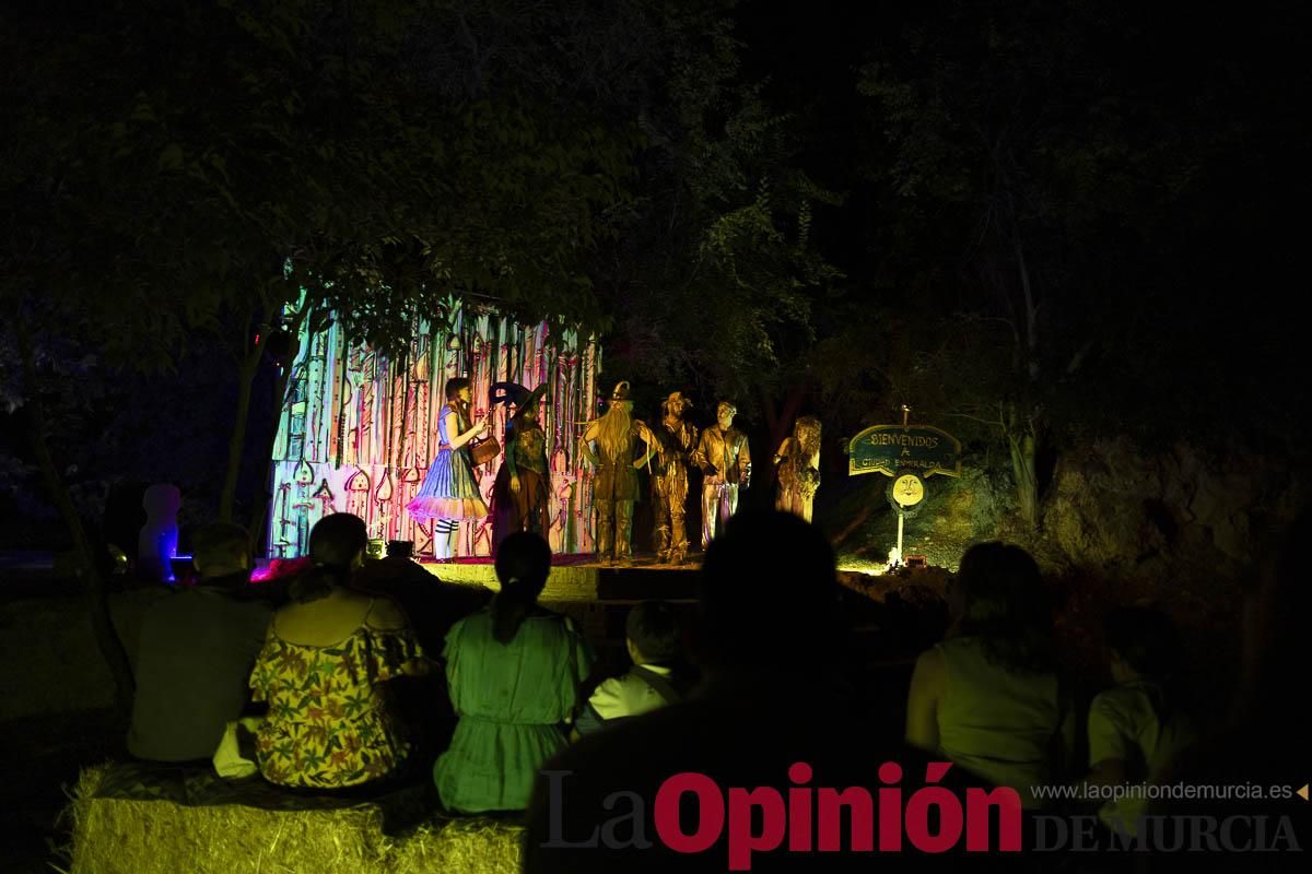 Descubre 'El nuevo mundo de Oz', la propuesta teatral para este verano en las Fuentes del Marqués de Caravaca