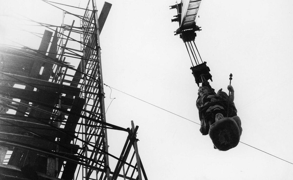 La restauración del Triunfo de San Rafael de 1985, en imágenes